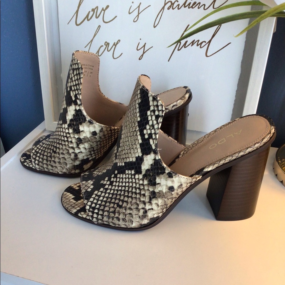 Aldo NWOT Animal Print Mules